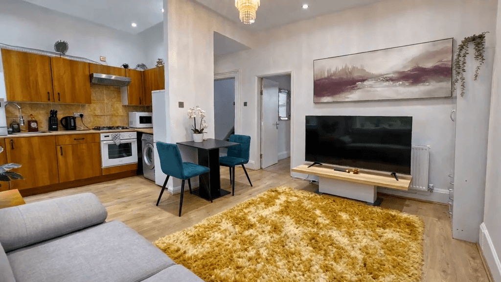 Botanic Apartment with Parking & Park Views, Quiet2