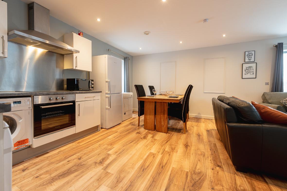 2 Bed Step-Free City Centre Apartment2