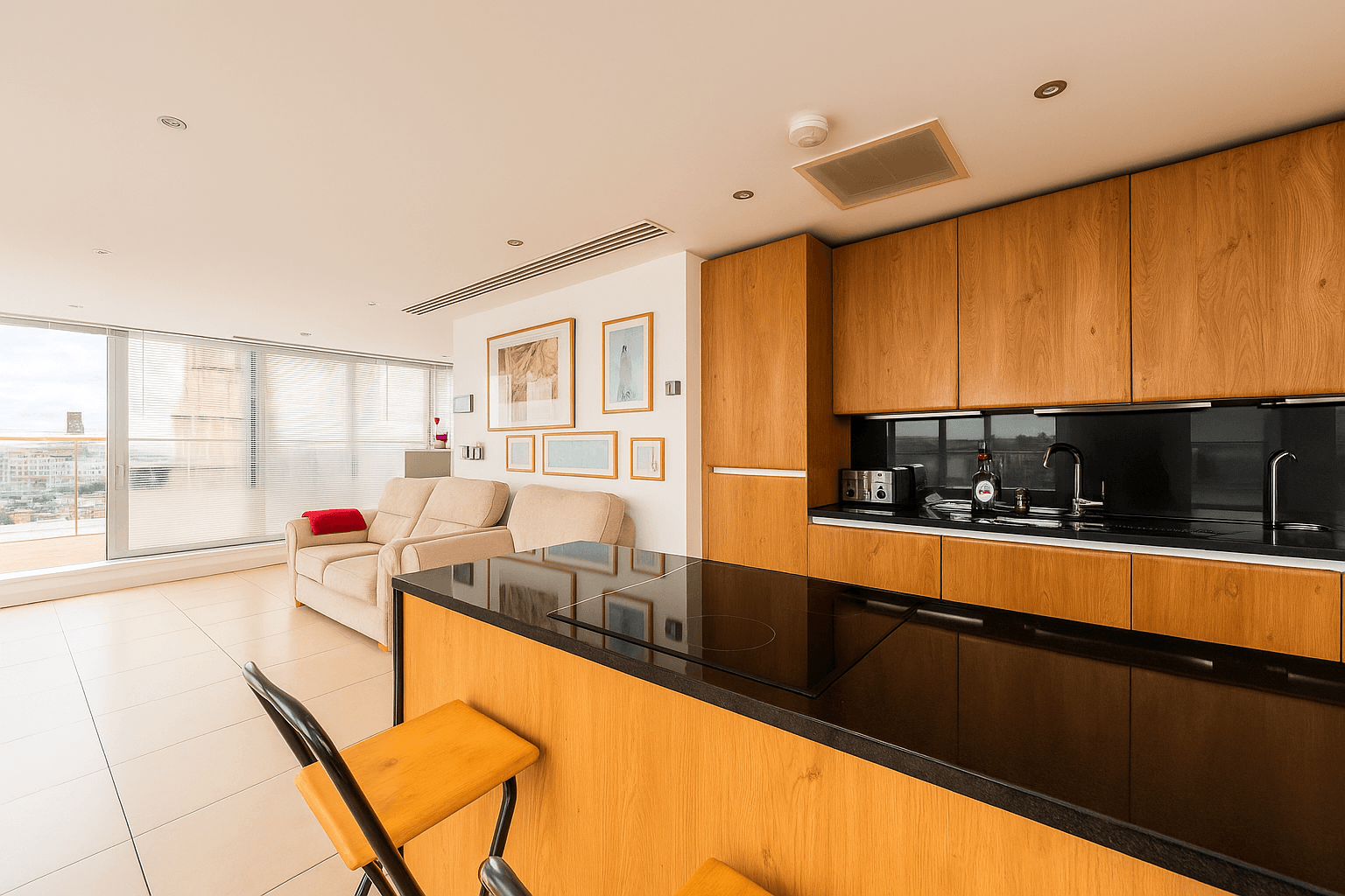 2 Bedroom Duplex Penthouse in LVP City Centre